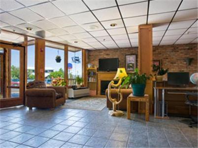 Howard Johnson By Wyndham Helena İç mekan fotoğraf